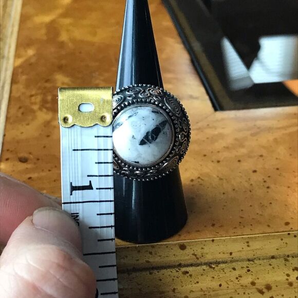 Genuine White Buffalo Turquoise Sterling Silver Cocktail Ring Size 7 - Picture 4 of 10